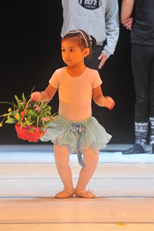 Ballet Studio Bogotá. Escuela para enseñanza del Ballet. Barrio Cedritos, norte de Bogotá. Clases, cursos, profesores de Ballet. Academia.  Patricia Niño Barrios.