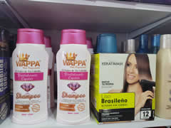 Distribuidora de Belleza Lucía Pallet. Barrio Cedritos, norte de Bogotá.  Venta de productos de belleza de líneas profesionales para maquillaje, cuidado de las manos, cabello.  Centro Comercial Futuro 140.