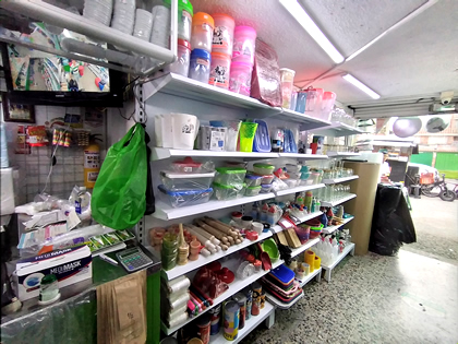 Plasti Aldi 2 Hogar.  Servicio a domicilio barrio Cedritos, norte de Bogotá.  Venta de productos plásticos y desechables, venta de productos y artículos de aseo para el hogar, oficina.  Servicio a domicilio.