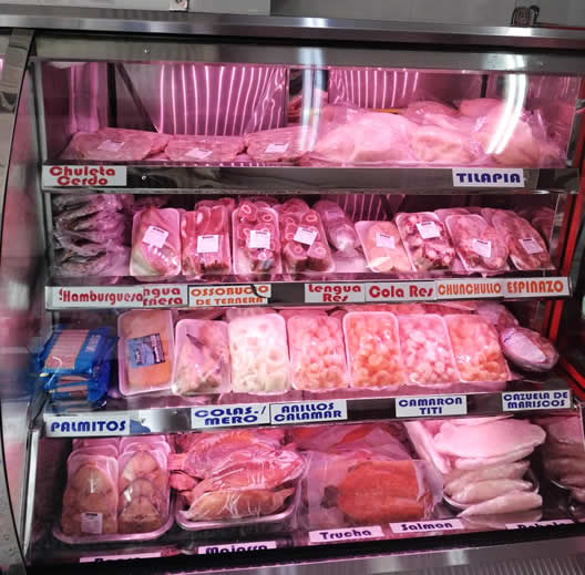 Lomicarnes. Servicio domicilio venta de carnes, res, pollo, pescado, ternera, visceras. Barrio Cedritos, norte de Bogotá.  Venta de carnes finas. Especialidad en ganado costeño.